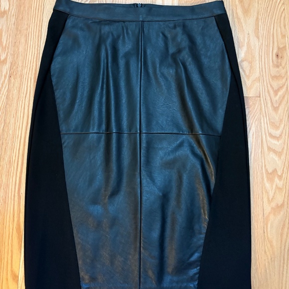 Naf Naf faux leather skirt - Picture 1 of 3